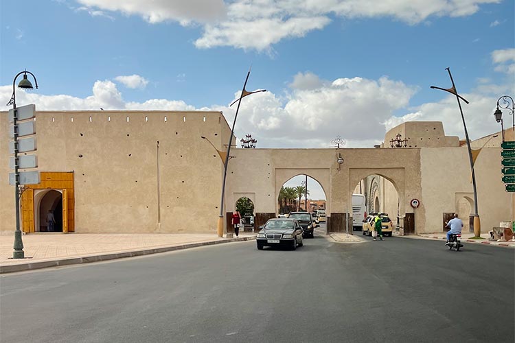 世界を旅する建築会社 カジャデザイン モロッコ マラケシュの旅「城壁の門」
