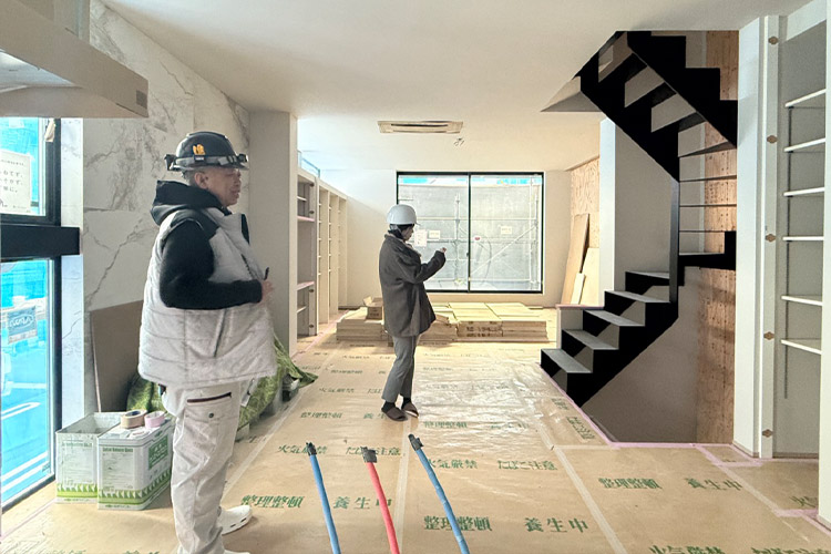 現場確認 工事現場 カジャデザイン