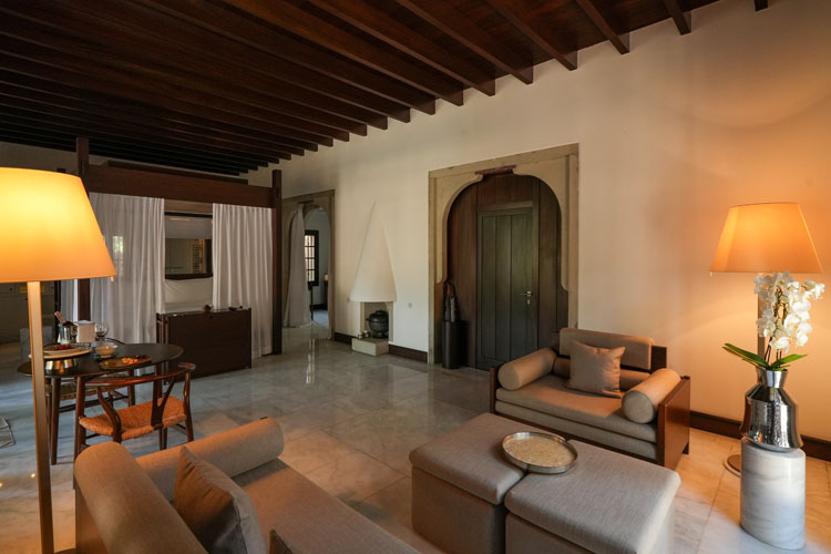 AMANRUYA カジャデザイン 建築会社